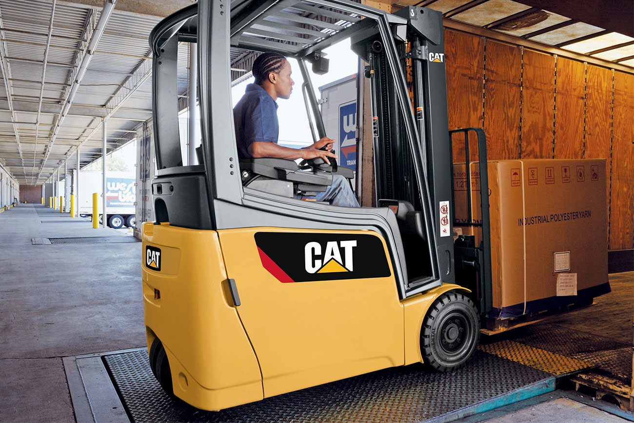 Cat Electric Forklift