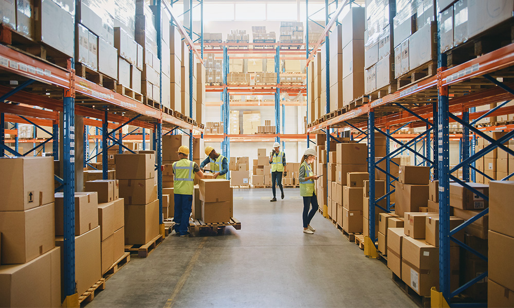 Featured image for “Maximizing Warehouse Efficiency During Peak Season”
